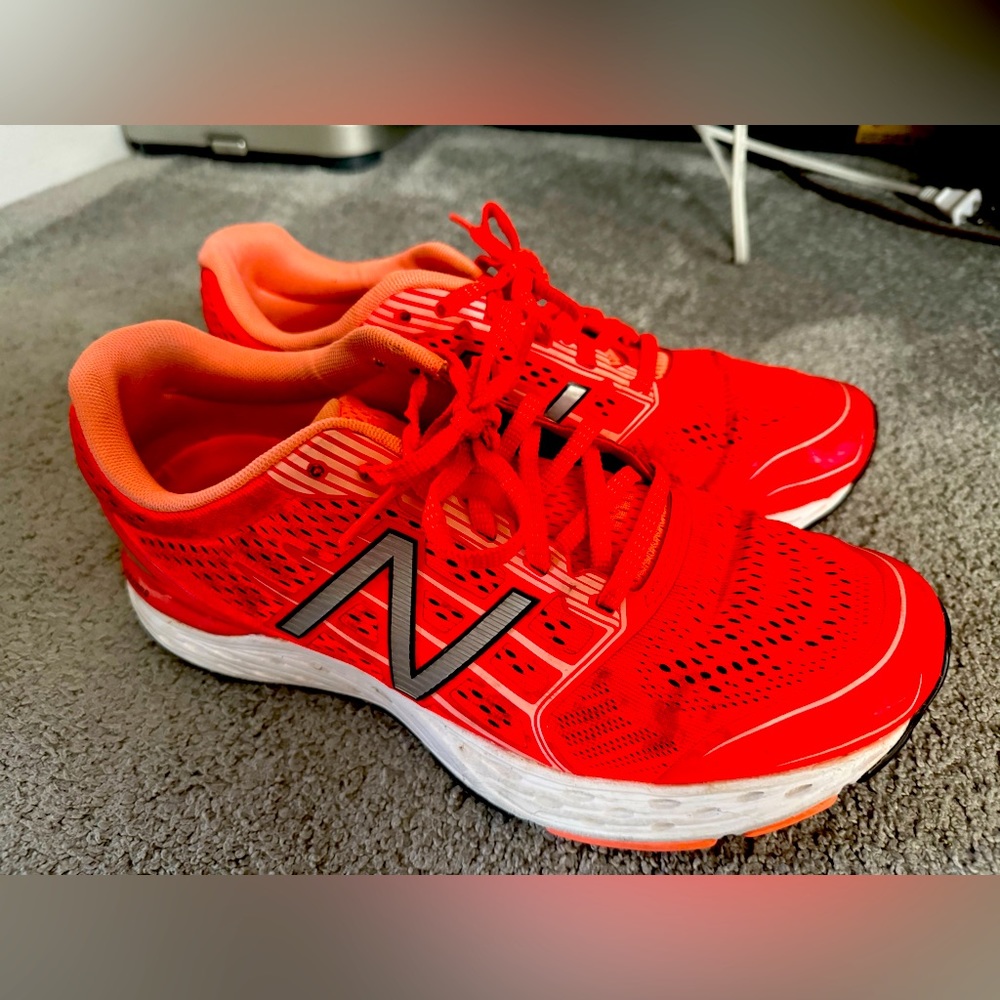 New balance sneakers in orange size 10.5